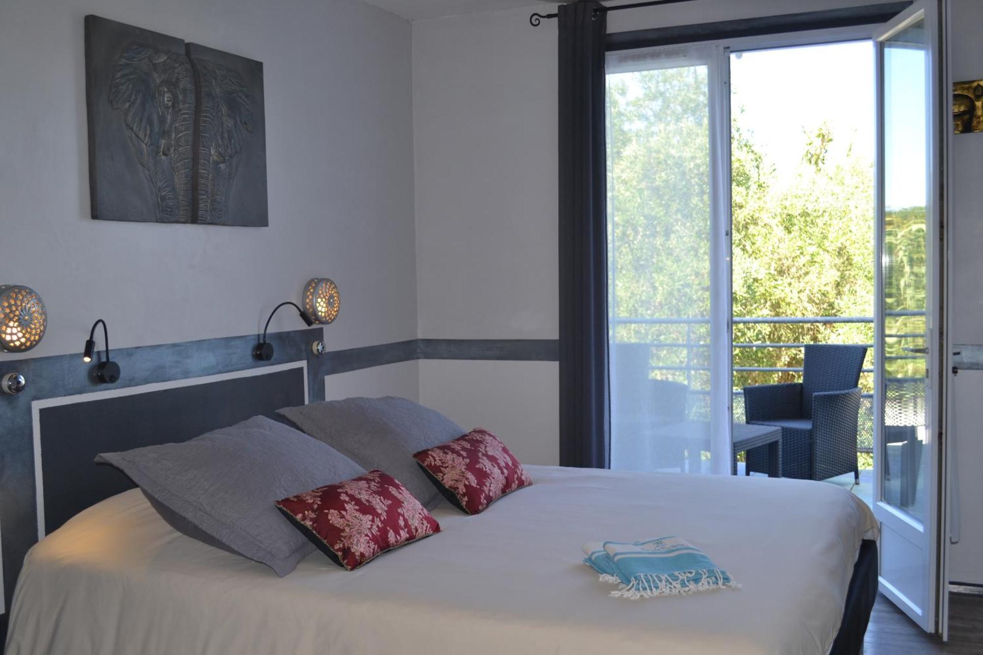 Atlantic Hotel Сен-Пиер-д'Олерон Екстериор снимка