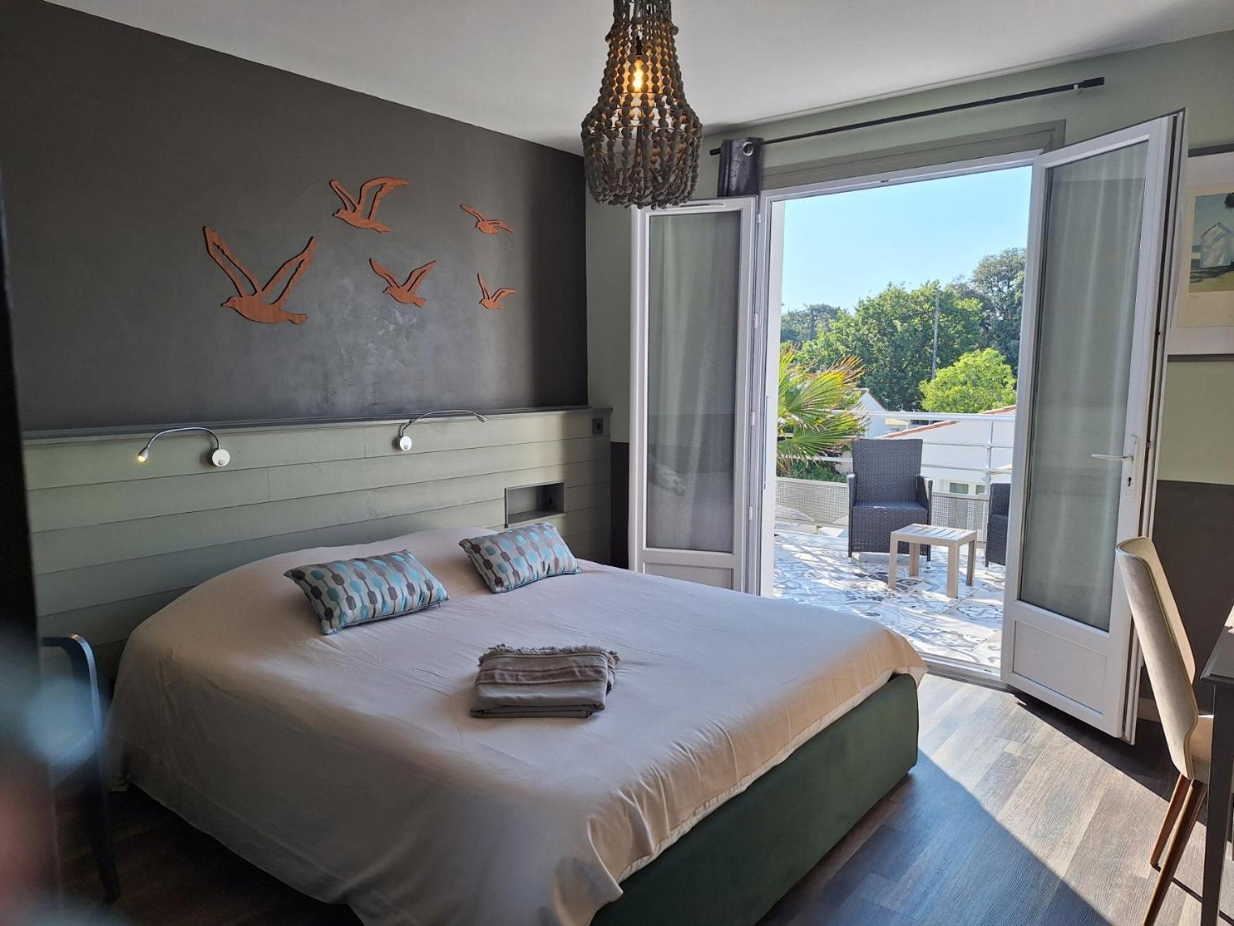Atlantic Hotel Сен-Пиер-д'Олерон Екстериор снимка
